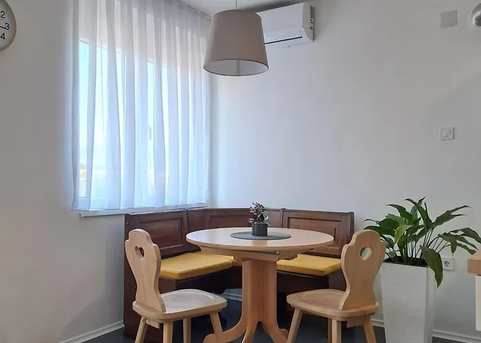 Apartment Downtown *